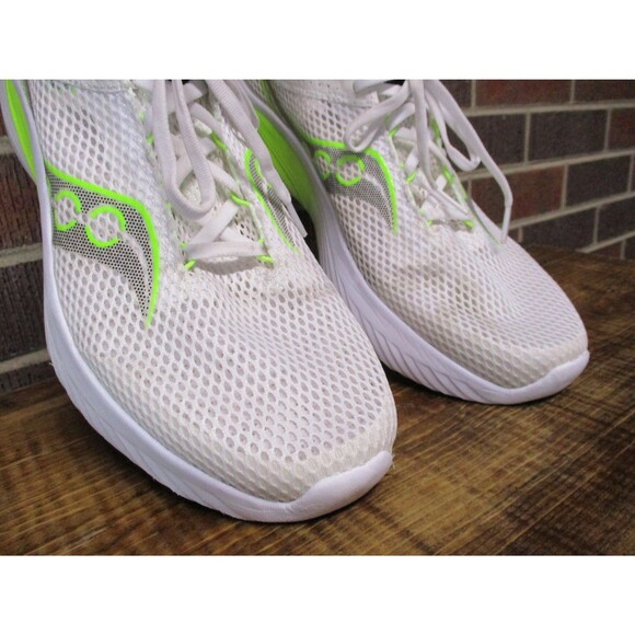 Saucony Mens Kinvara 14 White S20823-75 Athletic Running Sneakers Shoes Size 12 main image 4